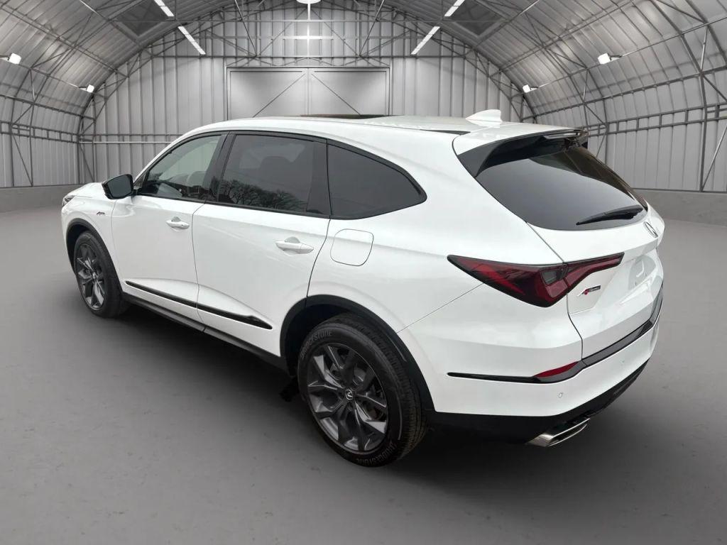 Acura MDX 2022