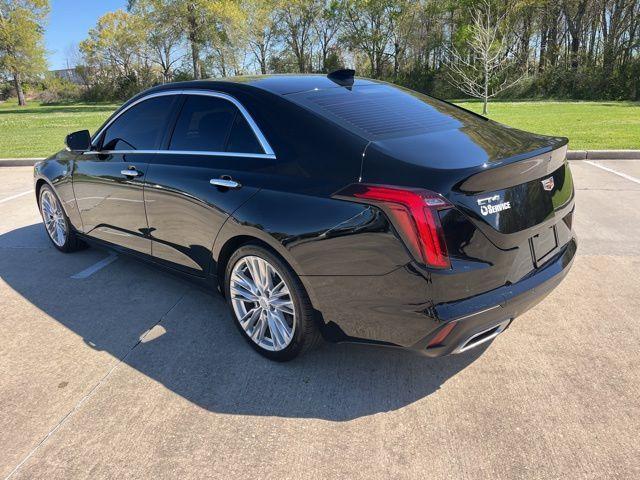 Cadillac CT4 2023