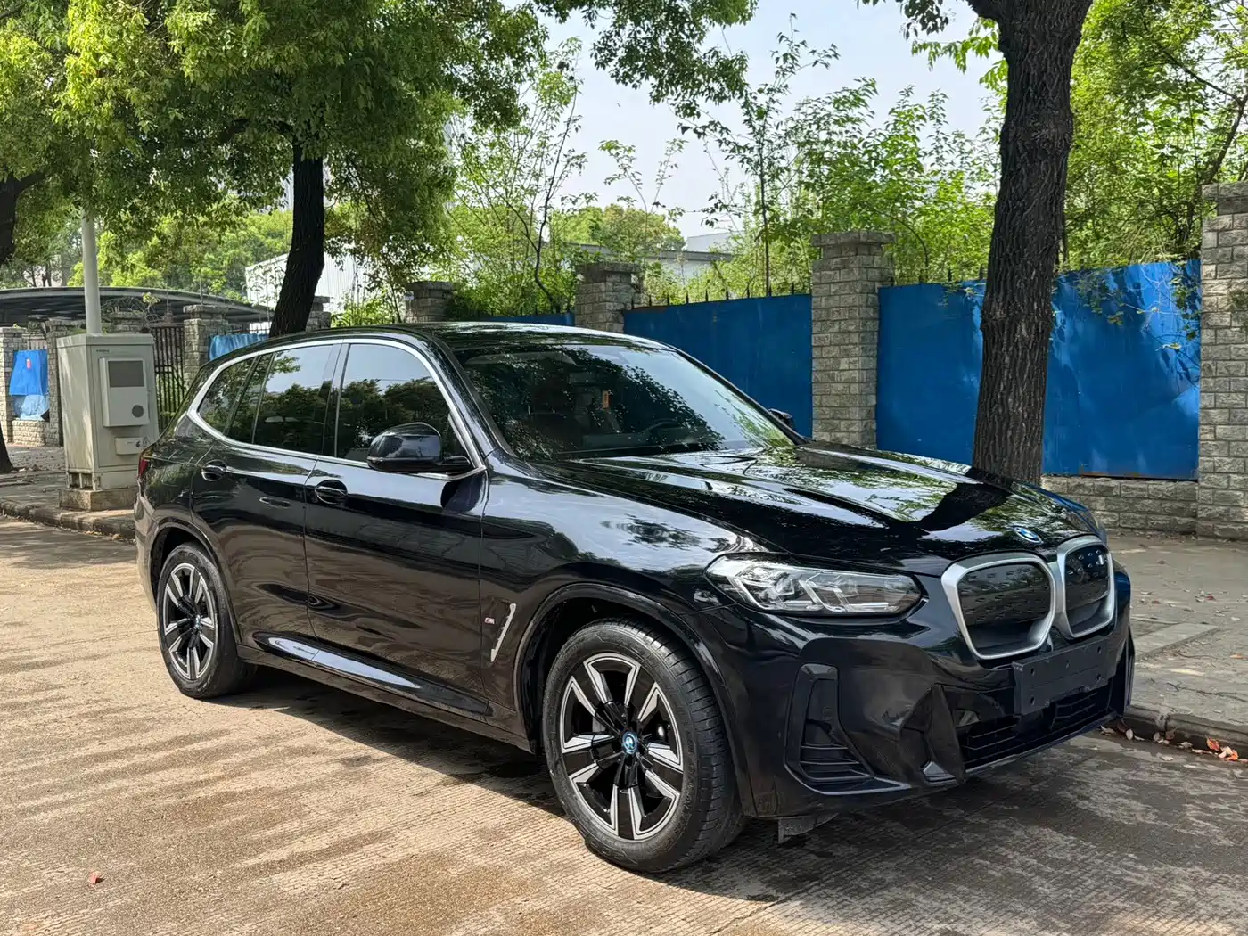 BMW iX3 2024