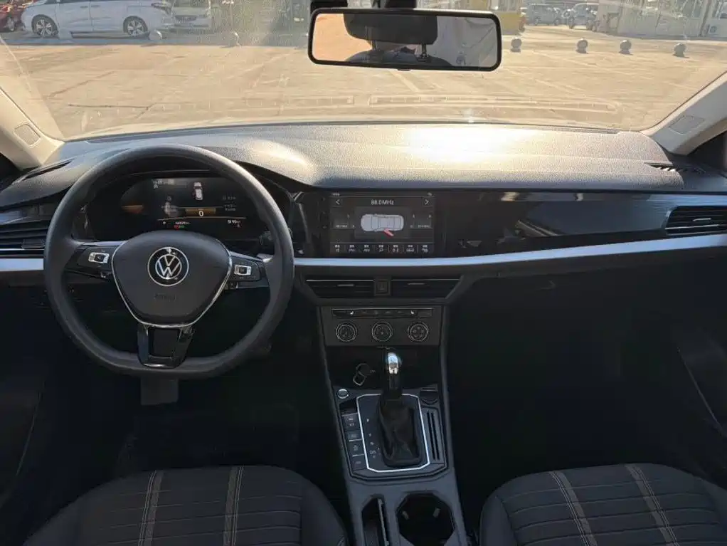 Volkswagen Lavida 2022