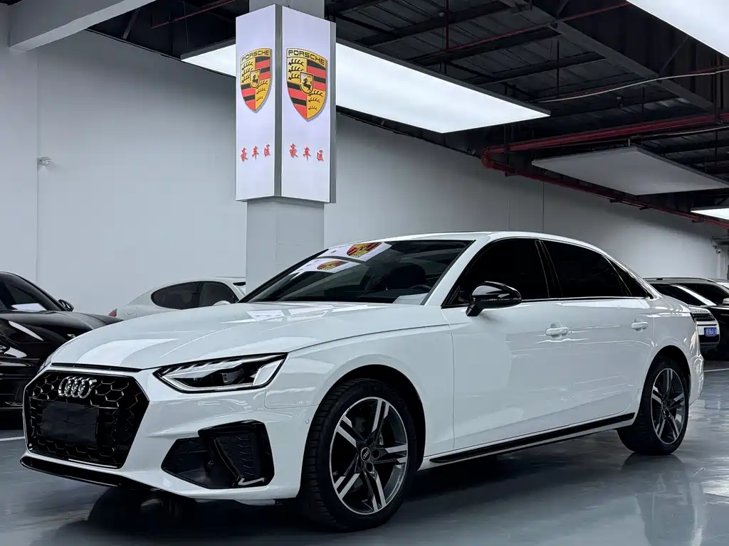Audi A4 2022