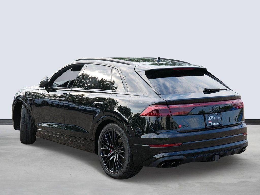 Audi SQ8 2025