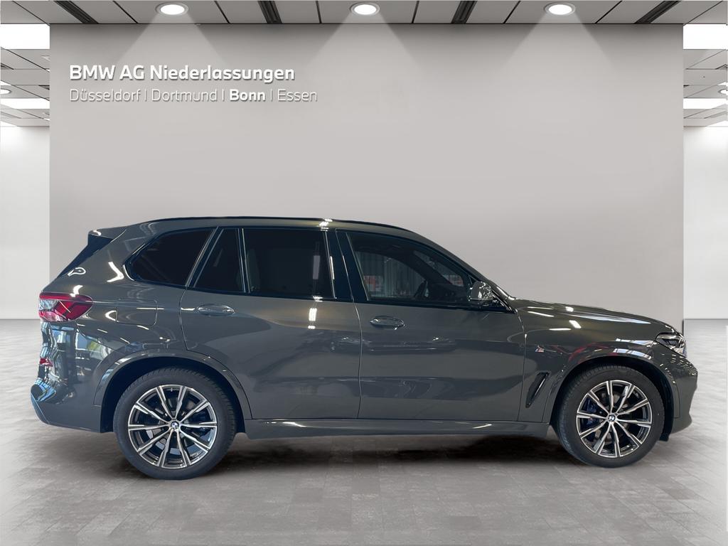BMW X5 2023