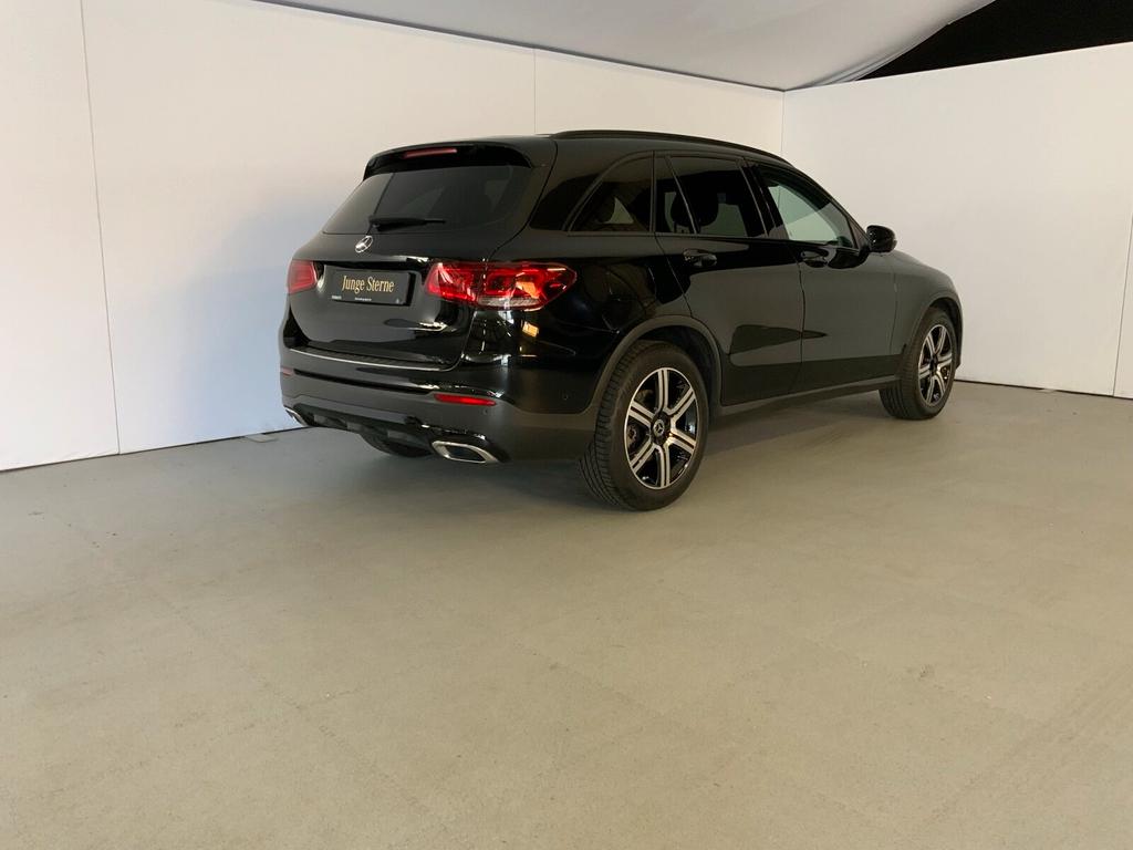 Mercedes-Benz GLC 400 2022