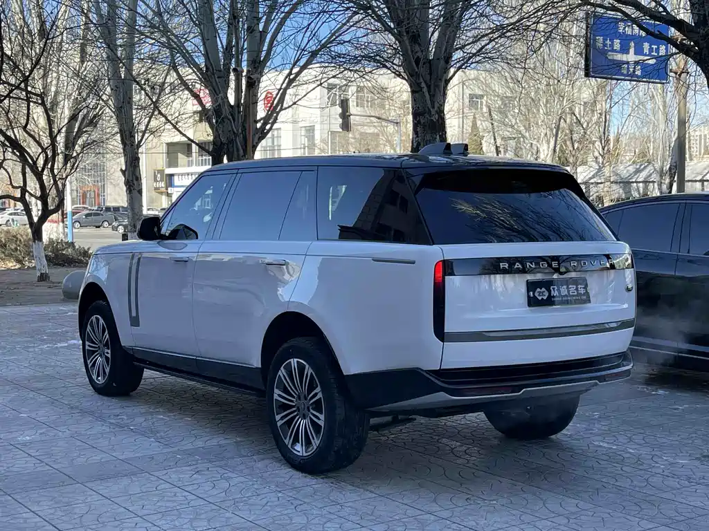 Land Rover Range Rover 2023