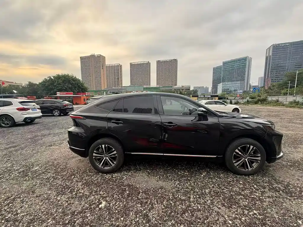 Toyota Venza 2022