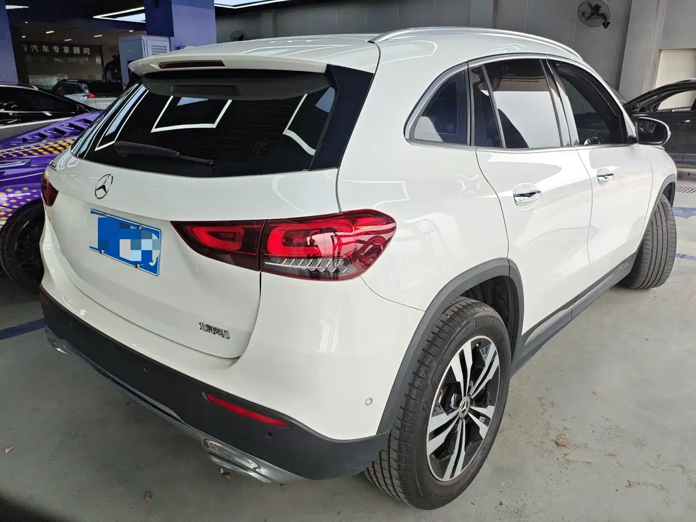 Mercedes-Benz GLA 2023