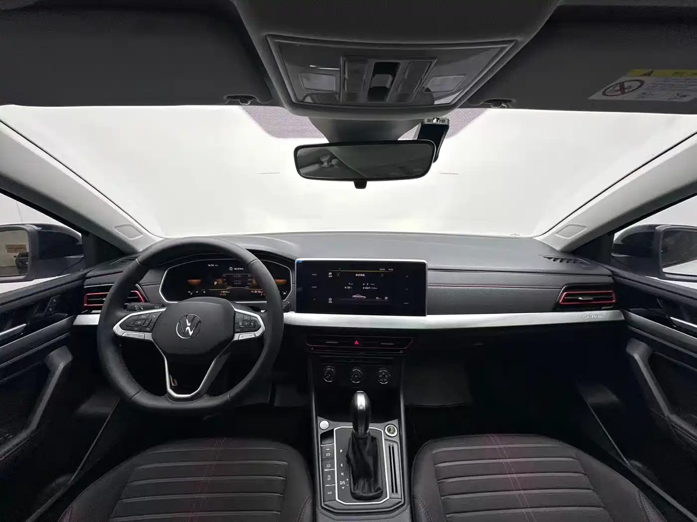 Volkswagen Lavida 2025