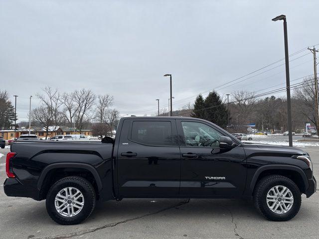 Toyota Tundra 2023