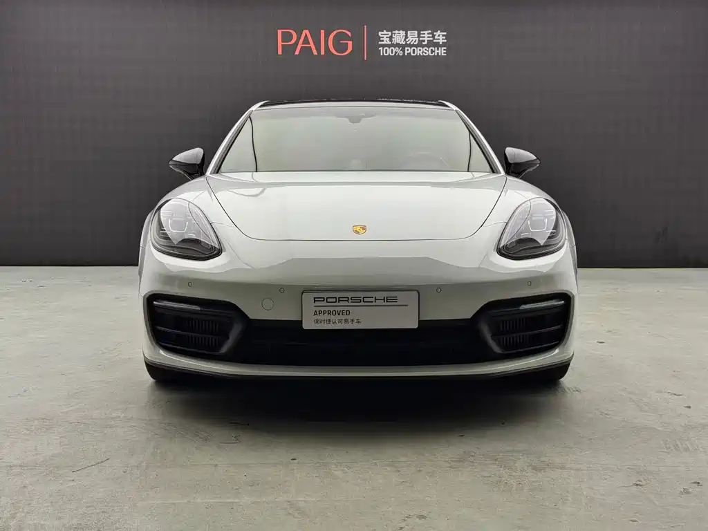 Porsche Panamera 2022