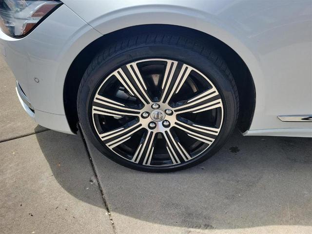 Volvo S90 2022