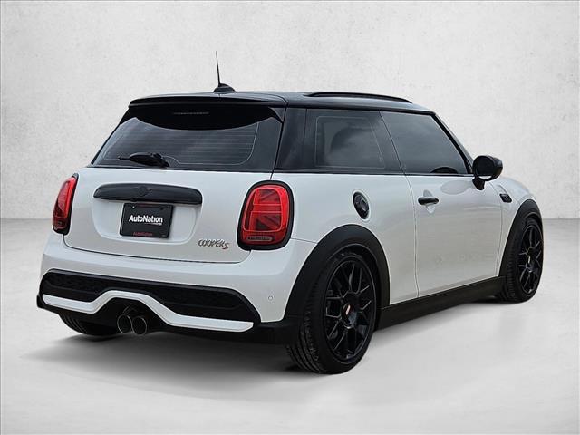 Mini Hardtop 2024