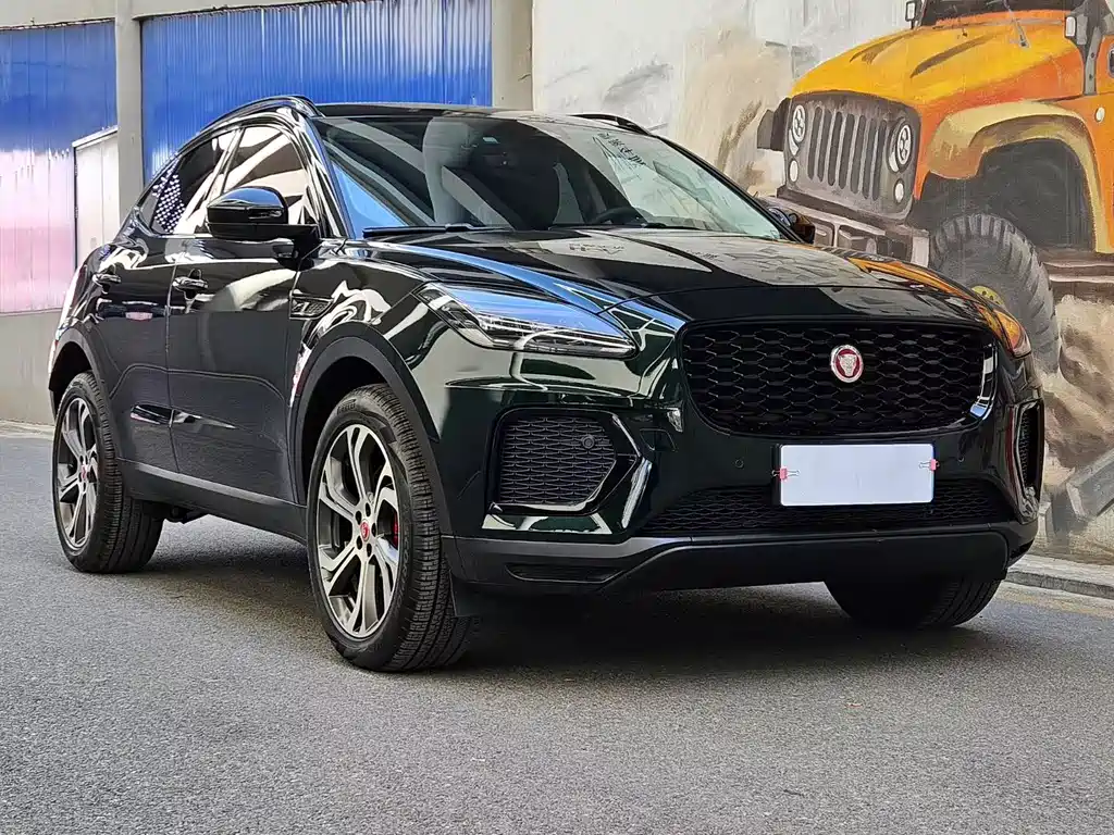 Jaguar E-Pace 2024
