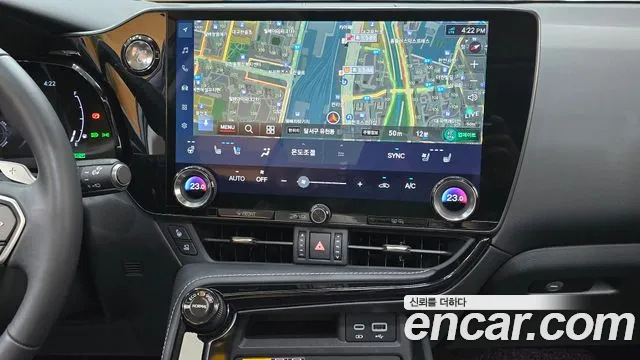 Lexus NX 2024