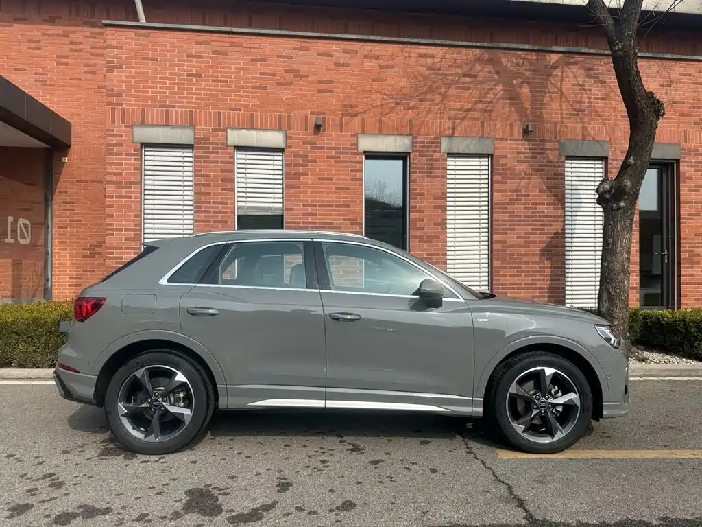 Audi Q3 2024