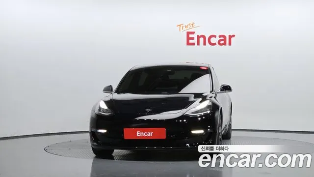 Tesla Model 3 2020