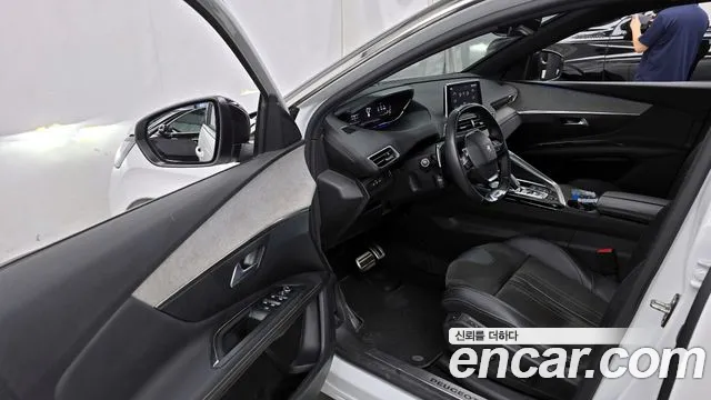 Peugeot 3008 2021