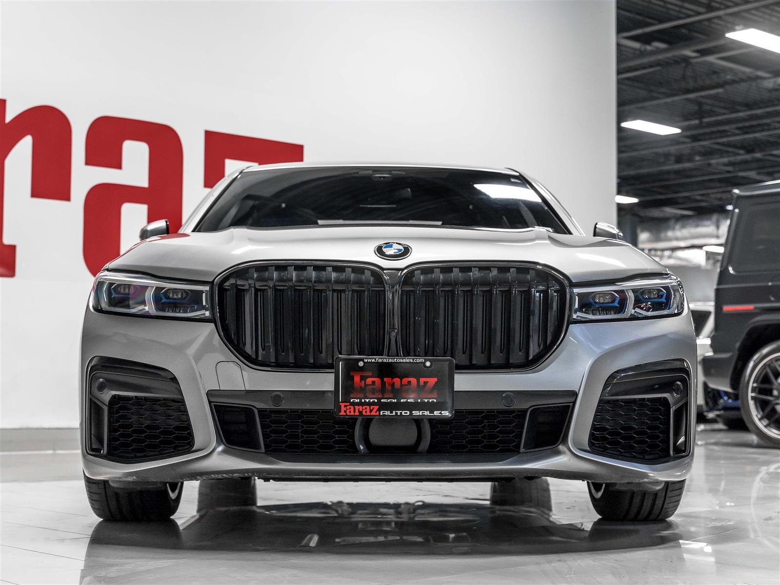 BMW 750 2022