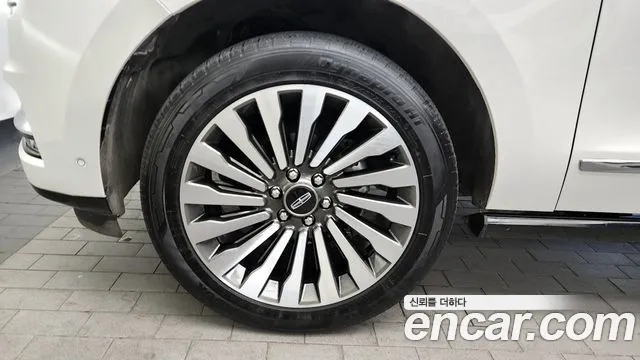 Lincoln Navigator 2021