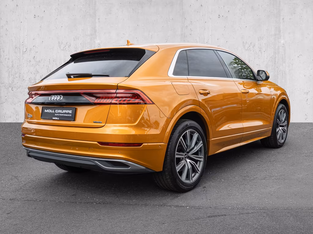 Audi Q8 2023