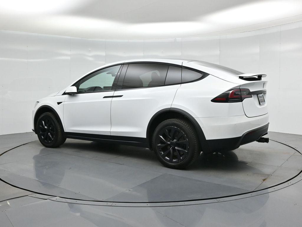 Tesla Model X 2022