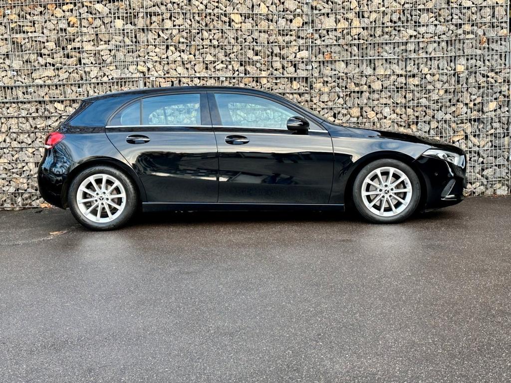 Mercedes-Benz A 180 2021