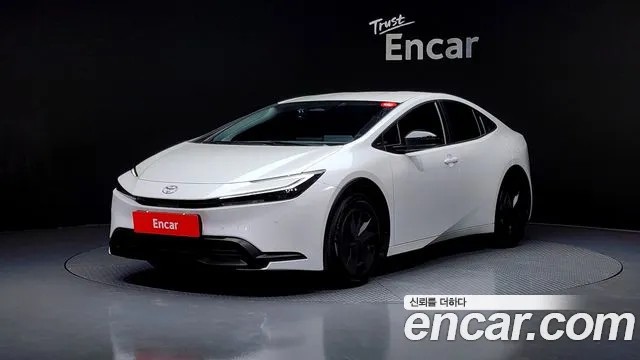 Toyota Prius 2024
