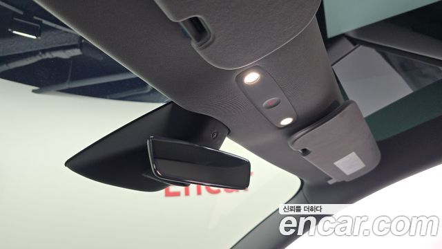 Tesla Model 3 2025