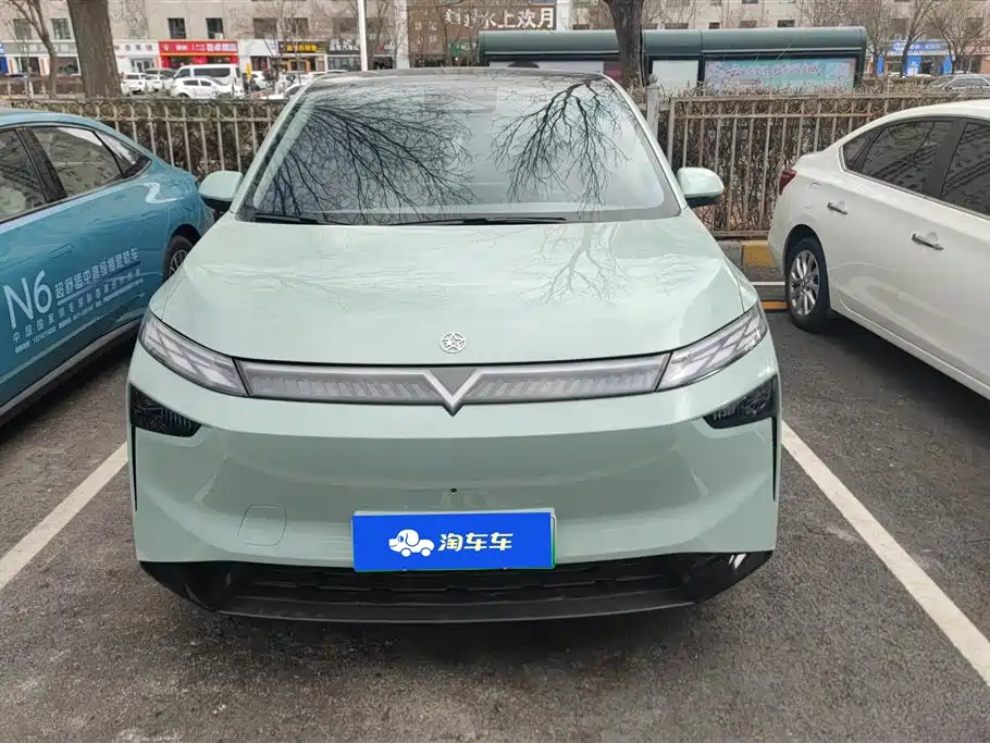 Venucia VX6 2024