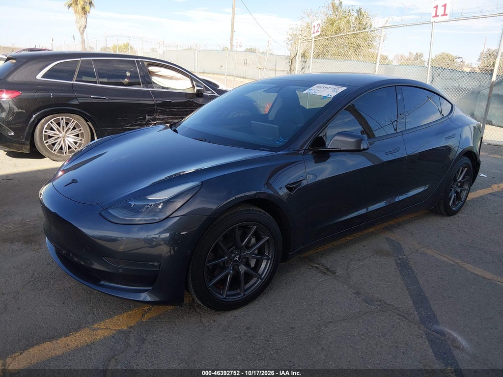 Tesla Model 3 2021