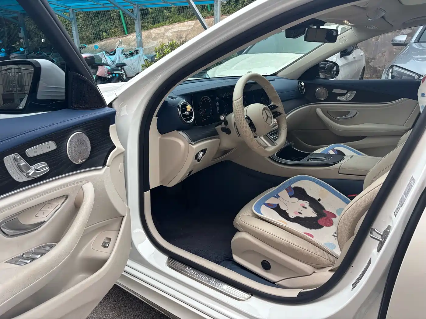 Mercedes-Benz E-Класс 2022