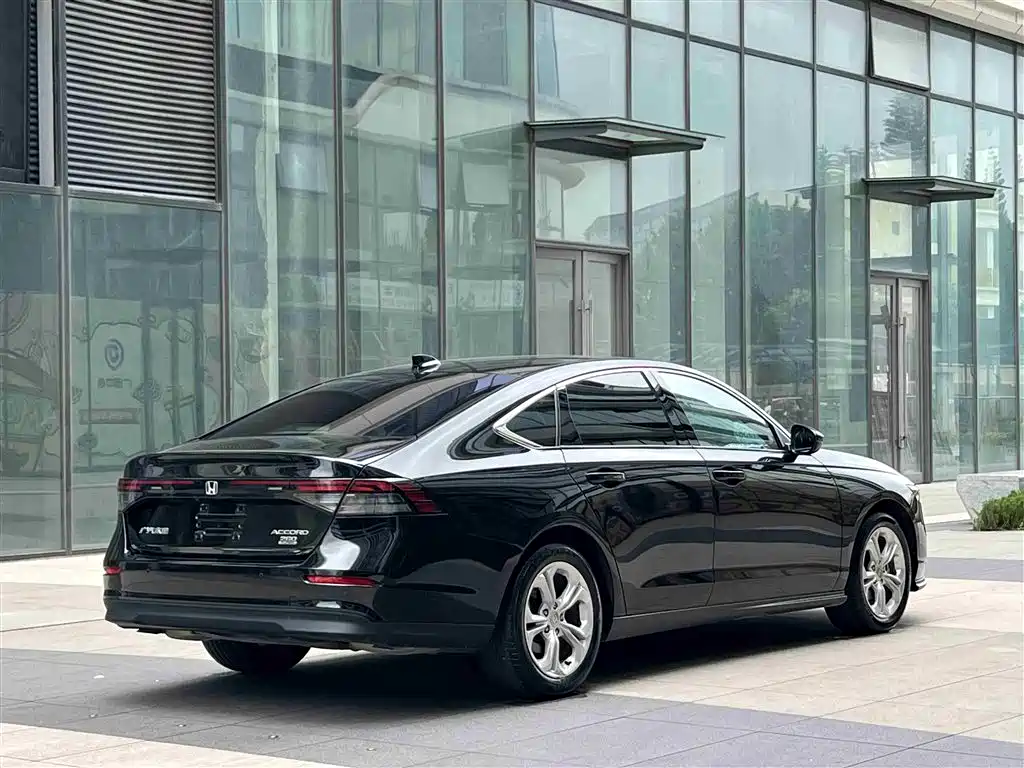 Honda Accord 2024
