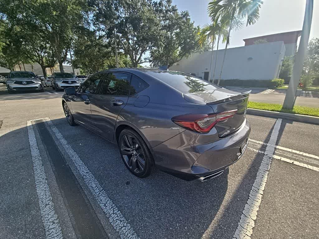 Acura TLX 2023