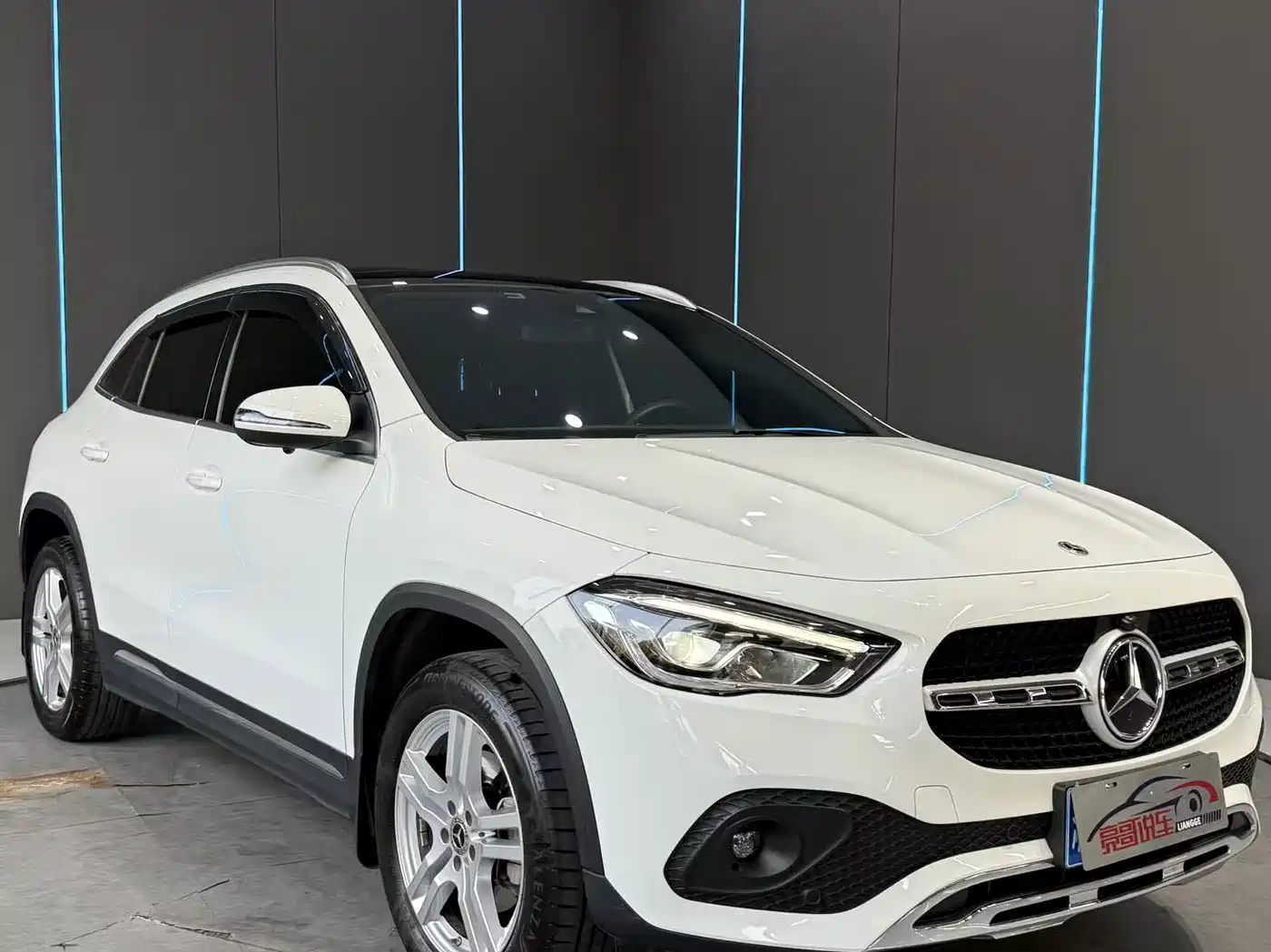 Mercedes-Benz GLA 2023