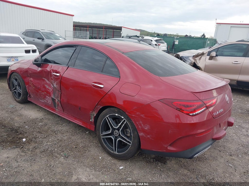 Mercedes-Benz CLA 2022