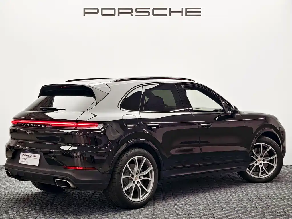 Porsche Cayenne 2024