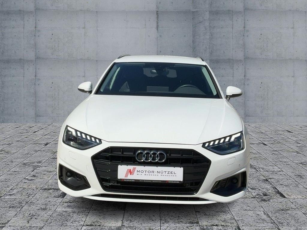 Audi A4 2023