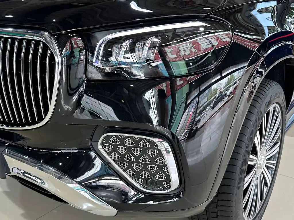 Mercedes-Benz Maybach GLS 2025