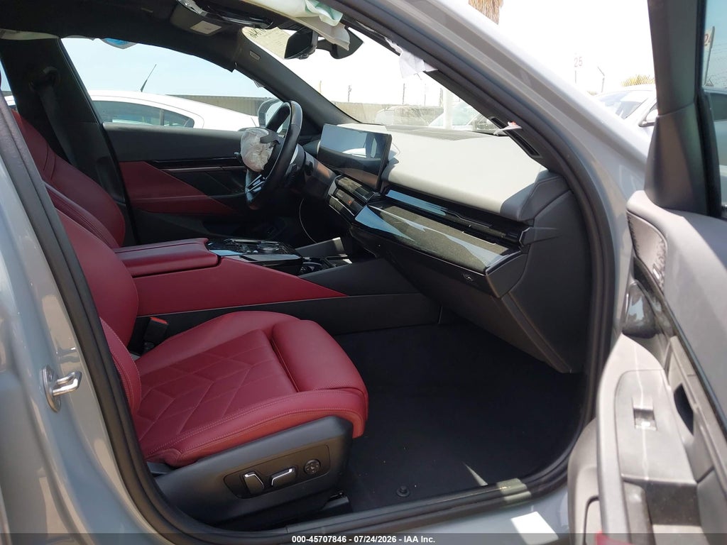 BMW 530 2024