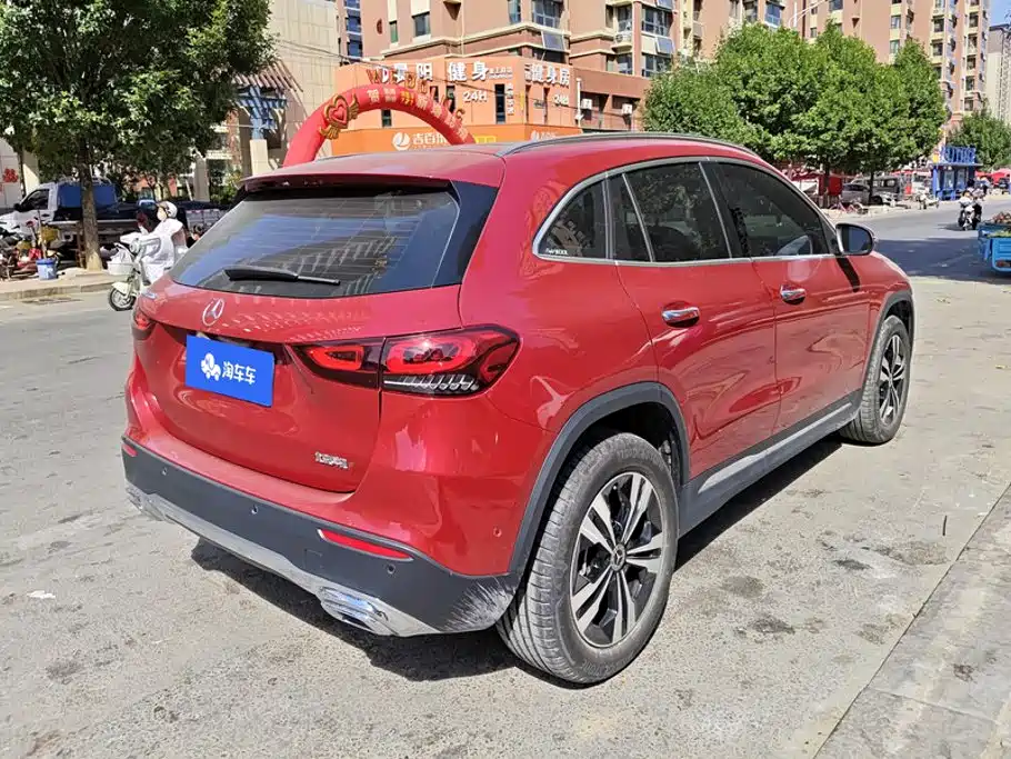Mercedes-Benz GLA 2023