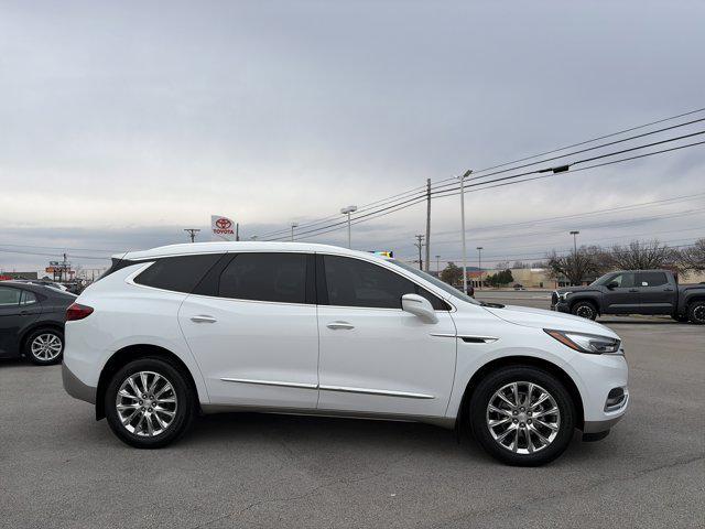 Buick Enclave 2021
