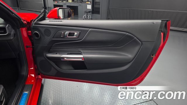 Ford Mustang 2024