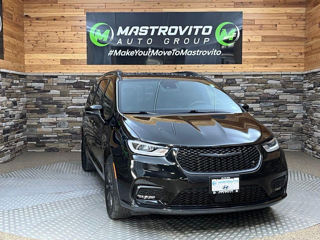 Chrysler Pacifica 2022