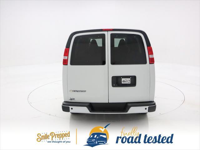 Chevrolet Express 2024