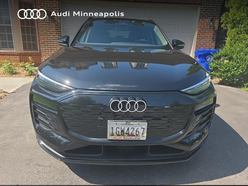 Audi Q6 e-tron 2025
