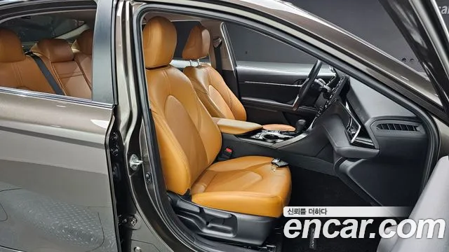 Toyota Camry 2024