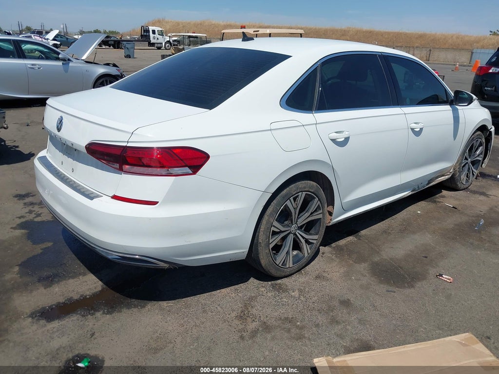 Volkswagen Passat 2021