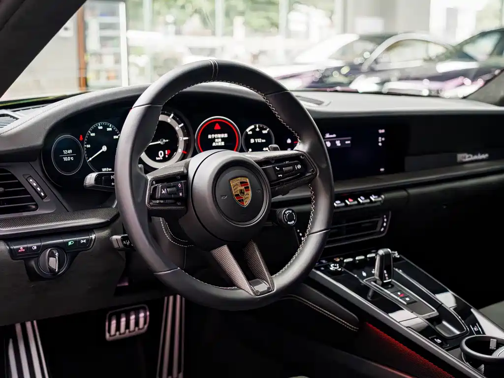 Porsche 911 2024