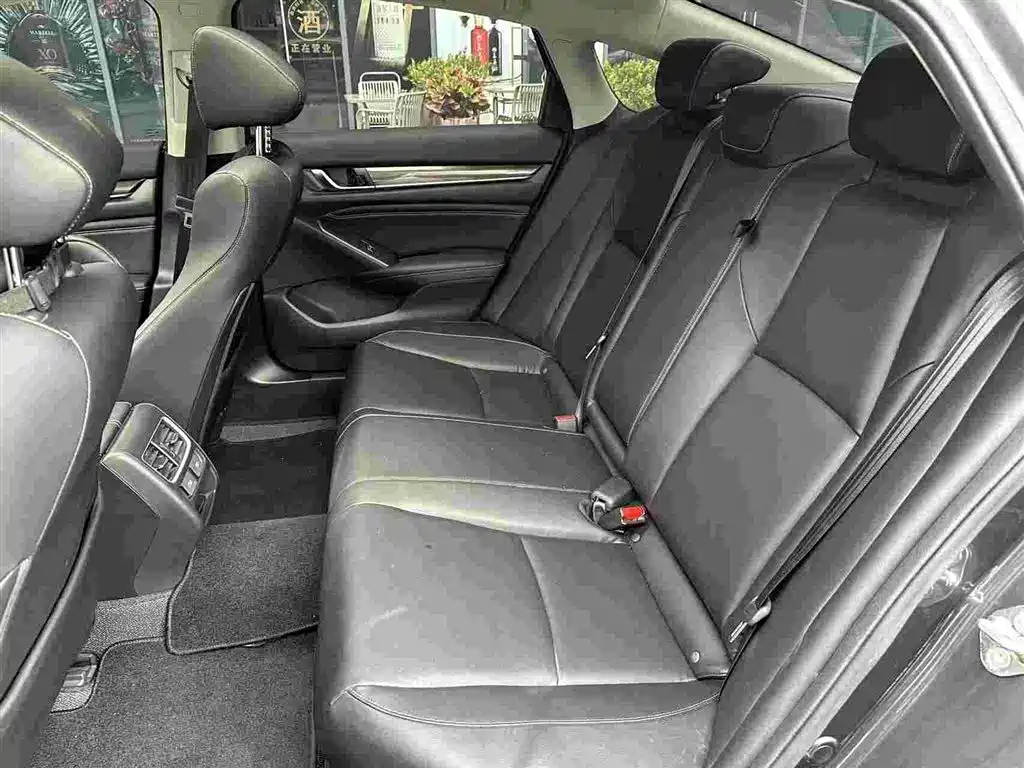 Honda Accord 2023