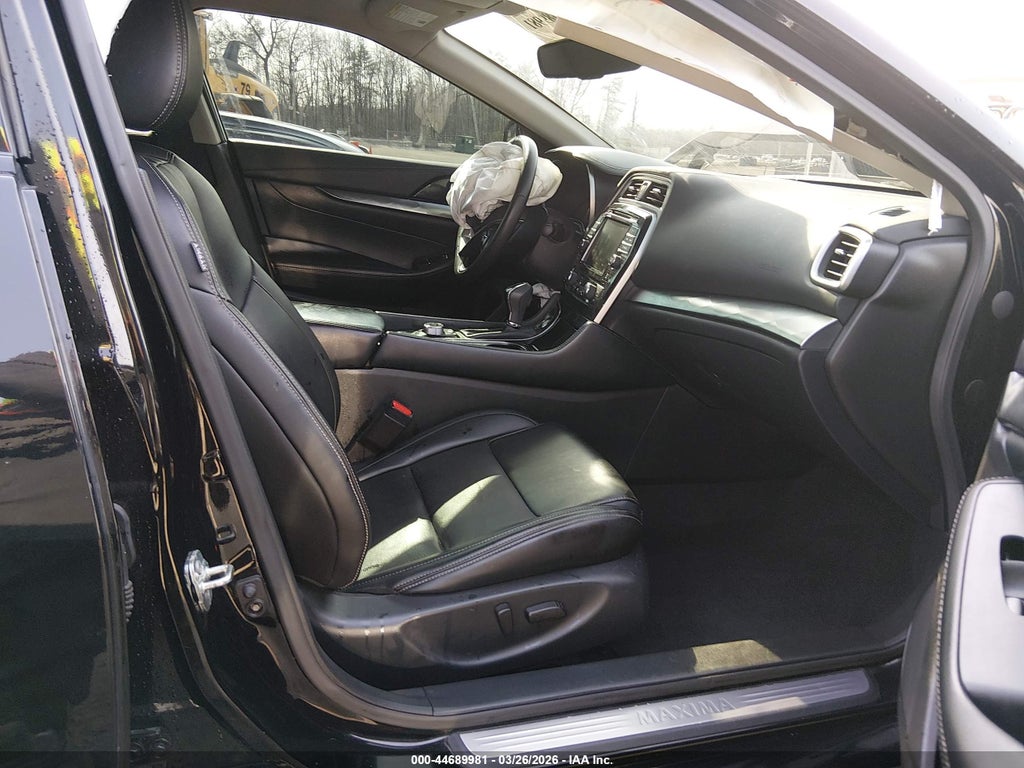 Nissan Maxima 2023